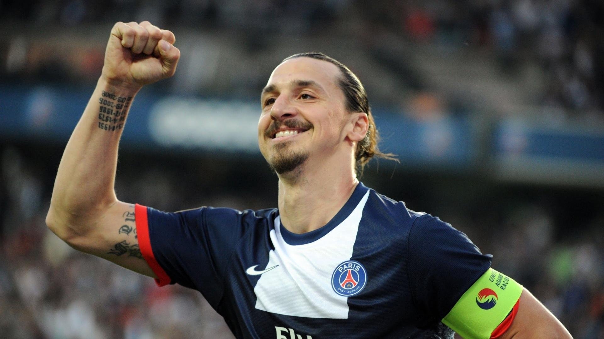 瓦伦西亚球员吉鲁期待在下场比赛中有出色表现，吉尔.瓦伦婷