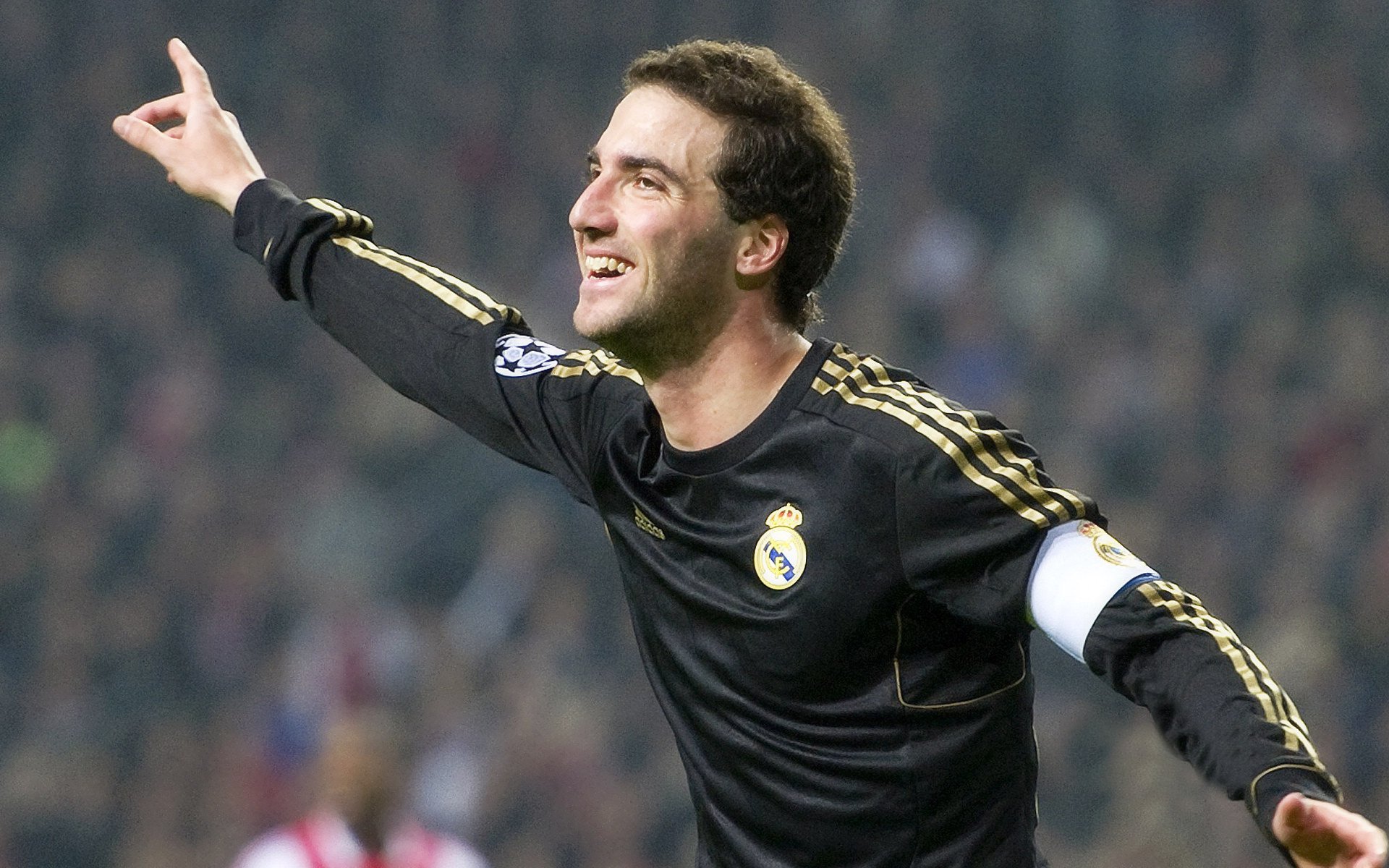 足球+冰雪+非洲鼓：塞内加尔队打出最具文化魅力一战，非洲鼓雪域踢踏